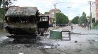 mariupol-razes-barricades-after-ukraine-routes-rebels