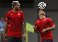 Behrami Shaqiri Switzerland