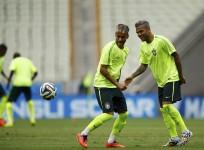 Neymar Dani Alves Brazil