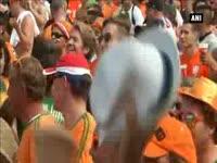 netherlands-beat-australia-3-2-to-secure-last-16-place-in-fifa-wc