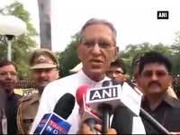 former-up-governor-bl-joshi-gets-guard-of-honour-by-army