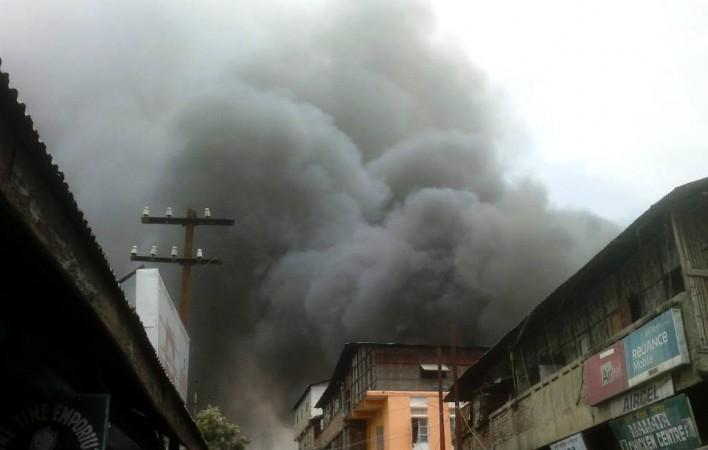 Major fire breaks out in Imphal, Manipur Fire breaks out in Manipur