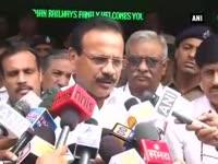 railway-minister-on-delhi-dibrugarh-rajdhani-express-derailment-in-bihar