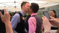 mass-gay-wedding-in-toronto-for-115-couples