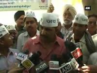 aap-protests-in-chandigarh-poses-questions-to-haryana-cm