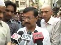 kejriwal-visits-building-collapse-site-in-inderlok-says-people-who-are-responsible-must-be-punished