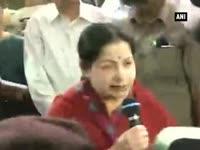 jayalalithaa-visits-chennai-building-collapse-site-says-building-plans-not-adhered-by-builders