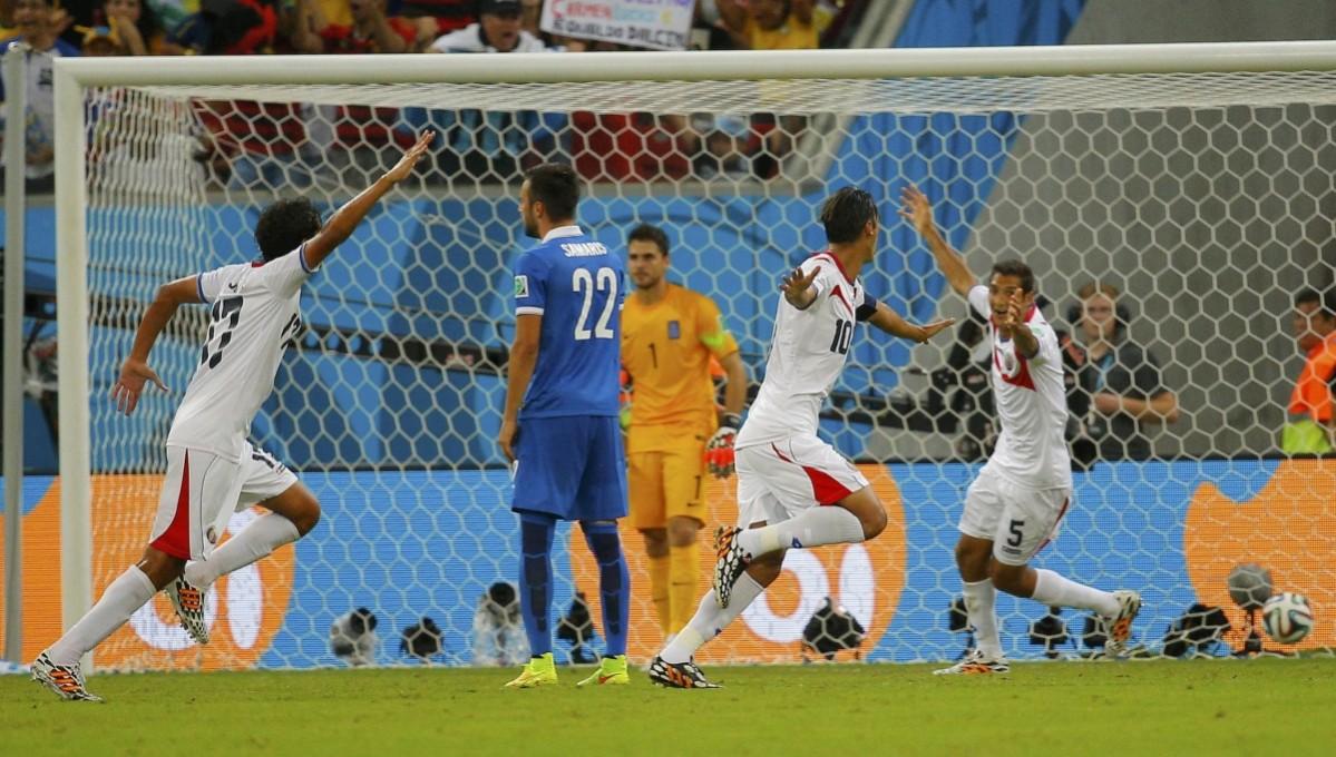 Costa Rica's Ruiz scores a goal against Greece during their 2014 World Cup round of 16 game at the Pernambuco arena in Recife Costa Rica vs Greece