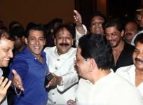 Shah Rukh and Salman Khan with Baba Siddiqui