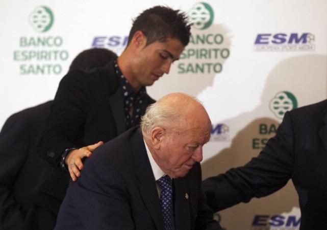 Real Madrid's Cristiano Ronaldo and Real Madrid's honorary president Alfredo Di Stefano arrive at the European Golden Shoe trophy ceremony in Madrid Alfredo Di Stefano