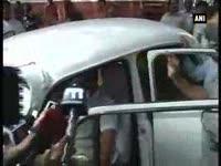 railway-minister-sadananda-gowda-reaches-parliament-to-present-rail-budget-soon