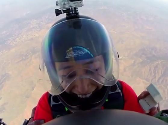 A man filmed himself proposing to his girlfriend as he was skydiving at 12,500 ft. A man filmed himself proposing to his girlfriend as he was skydiving at 12,500 ft.
