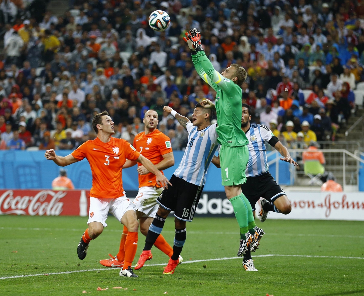 FIFA World Cup 2014 Semifinal Highlights: Argentina Through To Final ...