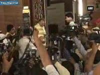 arun-jaitley-reaches-parliament-to-present-budget-2014