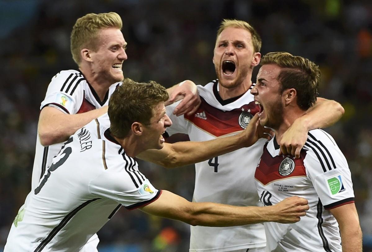 Germany's Goetze celebrates his goal against Argentina with teammates during extra time in 2014 World Cup final at the Maracana stadium in Rio de Janeiro. Germany vs Argentina