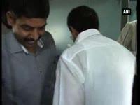 railway-minister-inspects-trains-and-stations-in-karnataka