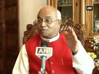 india-pak-should-be-one-big-family-kashmir-should-not-be-separated-but-made-free-vaidik