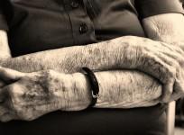 Alzheimer's disease, elderly, hands