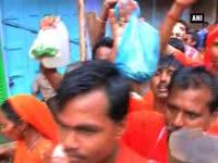 hindus-mark-second-shravan-monday-with-special-prayers-and-offerings