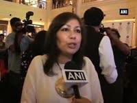 narendra-modis-couture-basks-in-all-glories-of-indian-fashion-designers