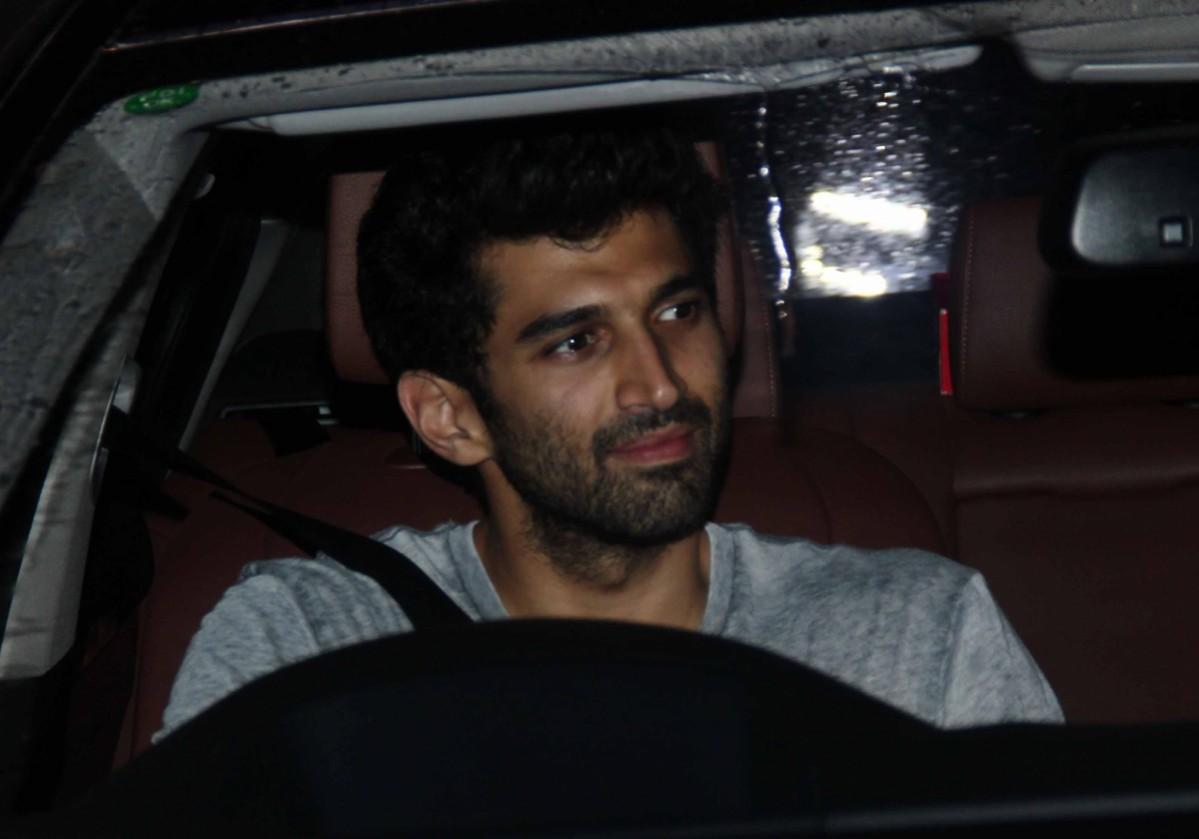 Aditya Roy Kapur at the special screening of Aditya Roy Kapur at the special screening of