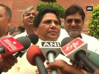political-leaders-on-upsc-language-row