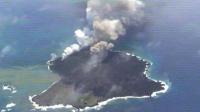 japan-volcanic-isle-smouldering-and-growing