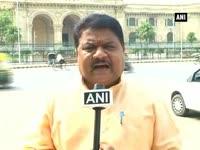 politicos-on-forensic-report-of-mohanlalganj-case