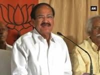 venkaiah-naidu-hits-at-congress-over-lop-row