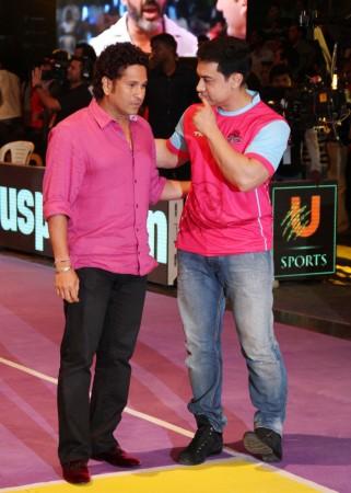 Sachin Tendulkar and Aamir Khan Sachin Tendulkar and Aamir Khan