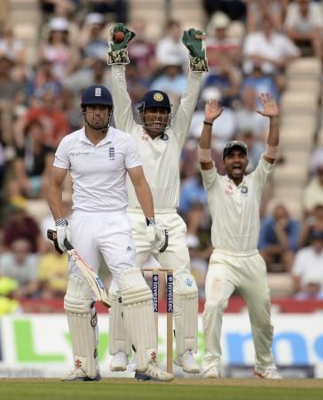 Dhoni