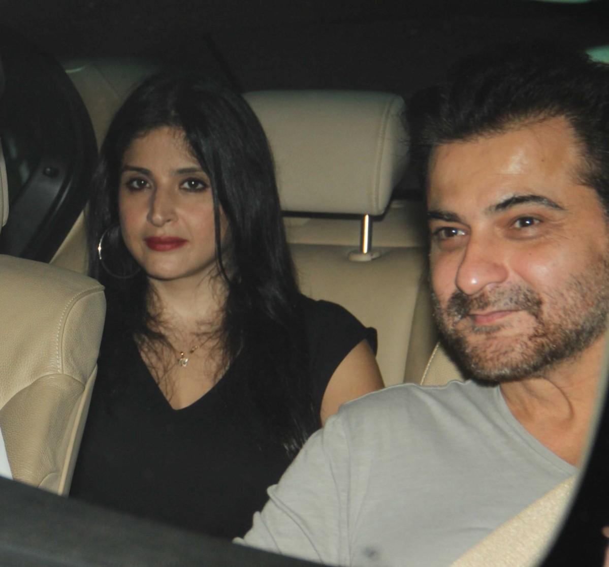 Sanjay Kapoor with wife Maheep Sandhu at K Jo's party Sanjay Kapoor with wife at K Jo's party