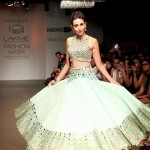 fashion-paradiso-at-lfw
