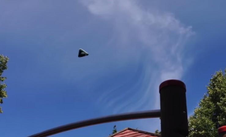 UFO Sighting: Giant Triangular Object Spotted Hovering Over Germany