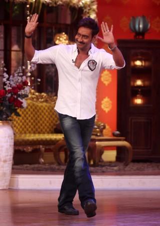 Ajay Devgn promotes 'Singham Returns' on 'Comedy Nights With Kapil'