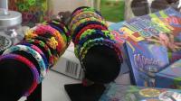 loom-band-craze-fetches-french-couple-1-million
