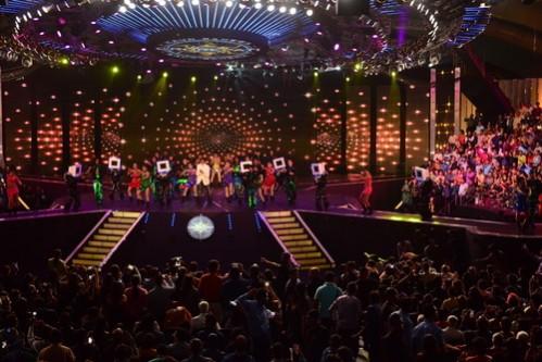 Amitabh Bachchan's 'KBC 8' launches in Surat