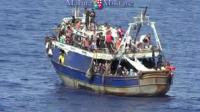 italian-navy-rescues-2700-migrants-over-weekend