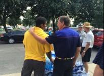 Governor Kasich with volunteers delivering water to Toledo