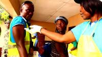 liberian-check-point-screens-possible-ebola-victims
