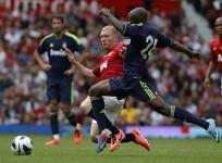 Paul Scholes Manchester United Legends Claude Makelele Real Madrid Legends