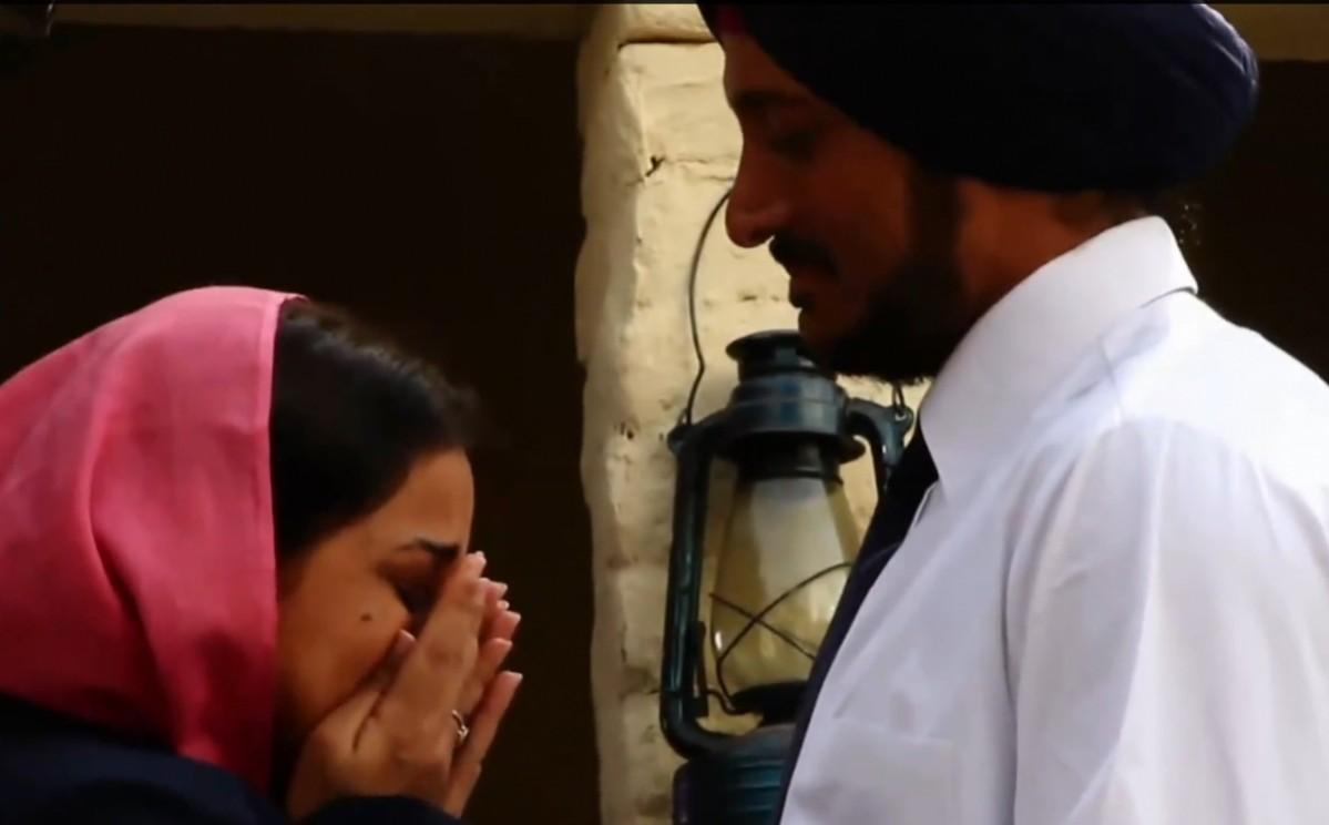 Farhan Akhtar, Divya Dutta in Farhan Akhtar, Divya Dutta in Bhaag Milkha Bhaag