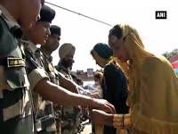 women-tie-rakhis-to-soldiers-guarding-indo-pak-border-on-raksha-bandhan