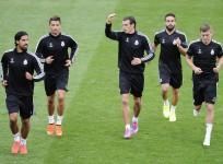 Sami Khedira Cristiano Ronaldo Gareth Bale Daniel Carvajal Toni Kroos Real Madrid