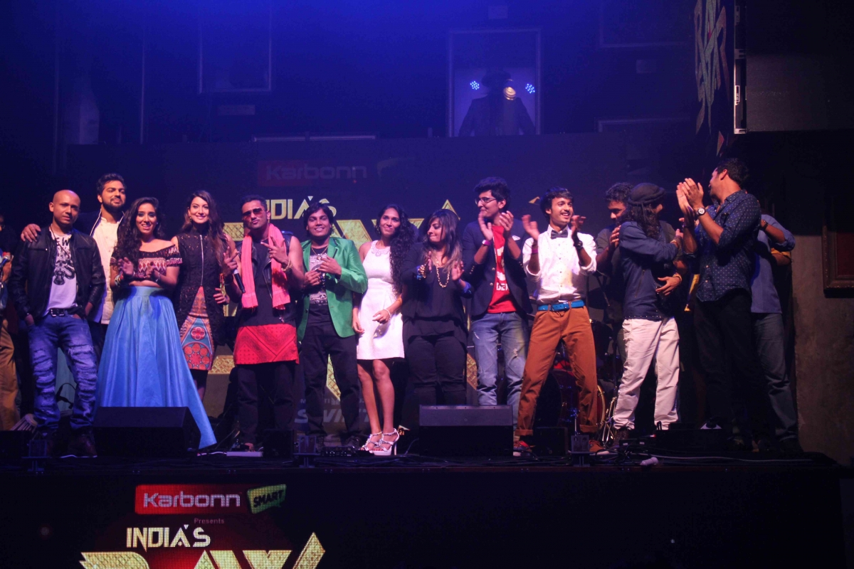 Honey Singh, Gauhar with contestants