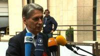 eu-ministers-agree-to-arm-iraqi-kurd-fighters