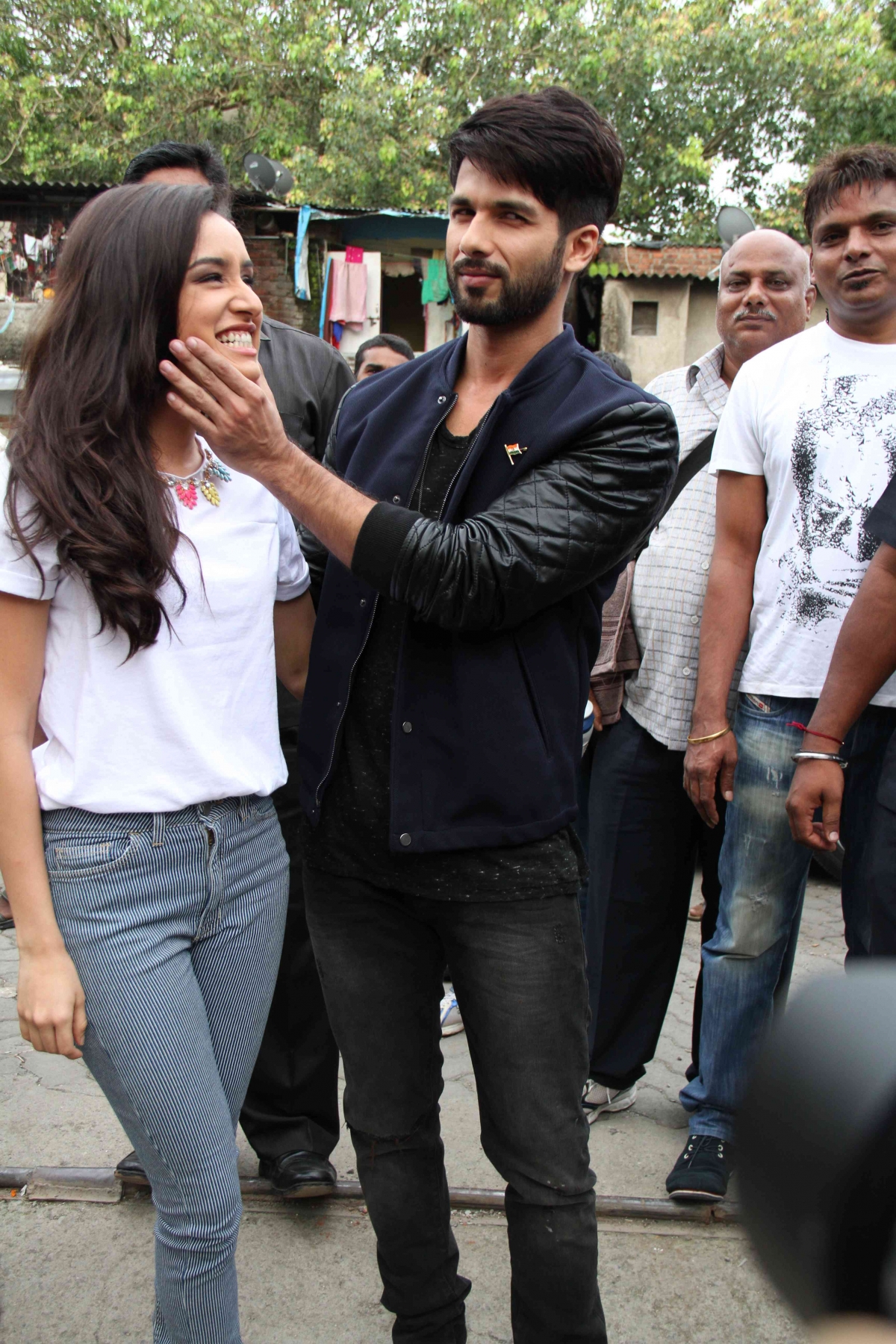 Shahid Kapoor, Shradhha Kapoor promote 'Haider'