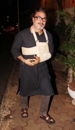Injured Vinay Pathak during Vinay Pathak