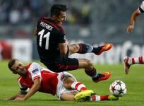 Arsenal Jack Wilshere Besiktas Mustafa Pektemek