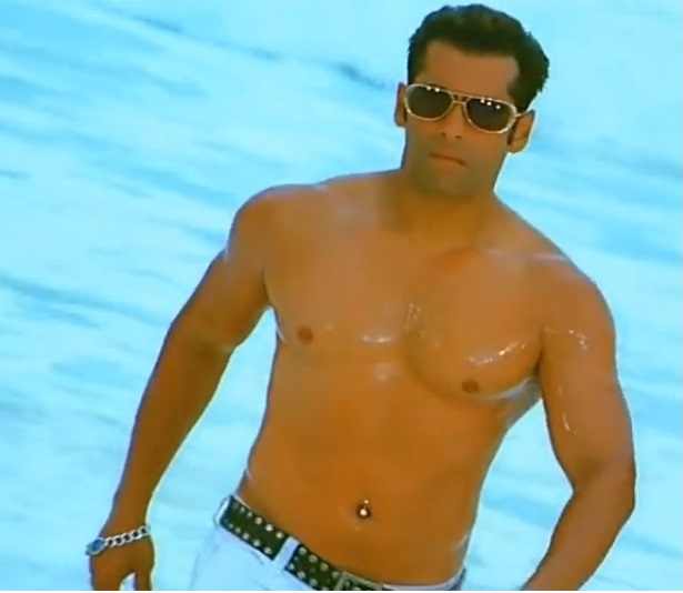 Salman Khan to Flaunt Six-Pack Abs in 'Prem Ratan Dhan Payo', his Top